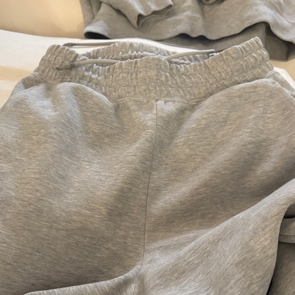 Gray Hoodie and Sweatpants Set - Picture 3 of 9